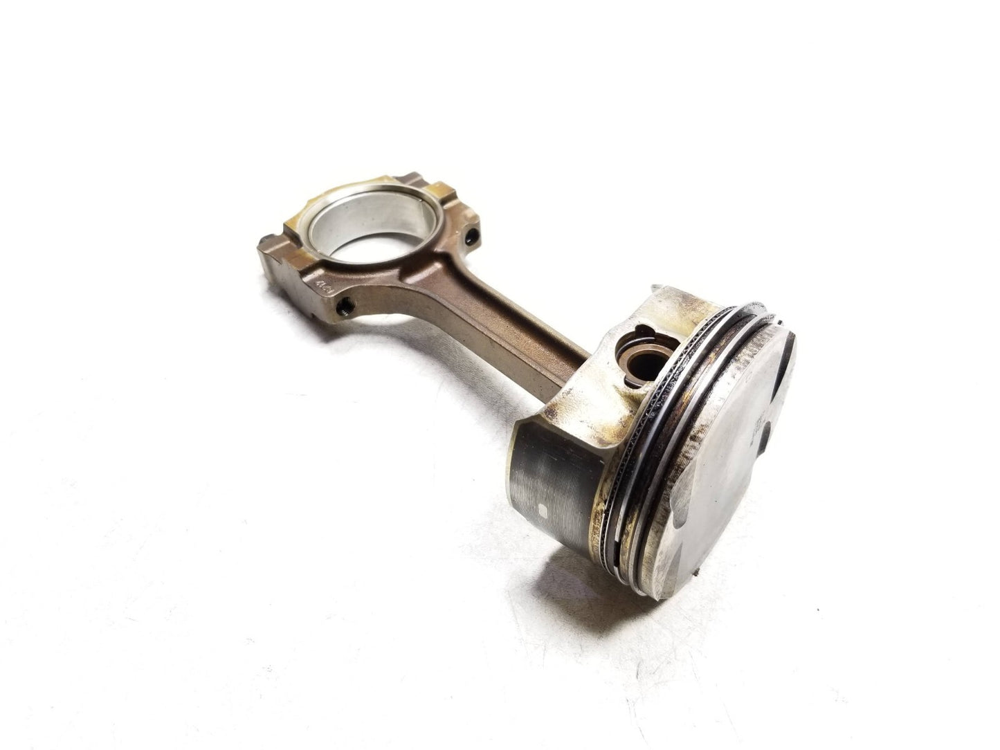 2011 Chevrolet Equinox Piston W/ Connecting Rod 4pcs 2.4l OEM