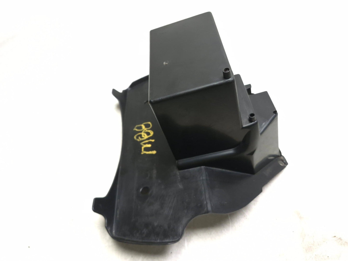 2005 Suzuki Boulevard С50 Battery Box OEM