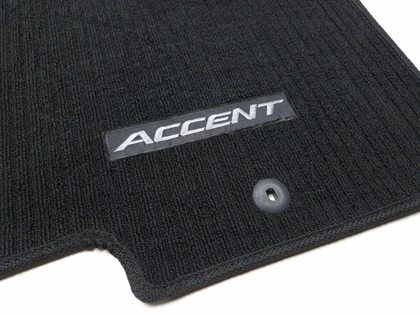 2014 Hyundai Accent Floor Mat Carpet OEM 1rf14-ac100-ry