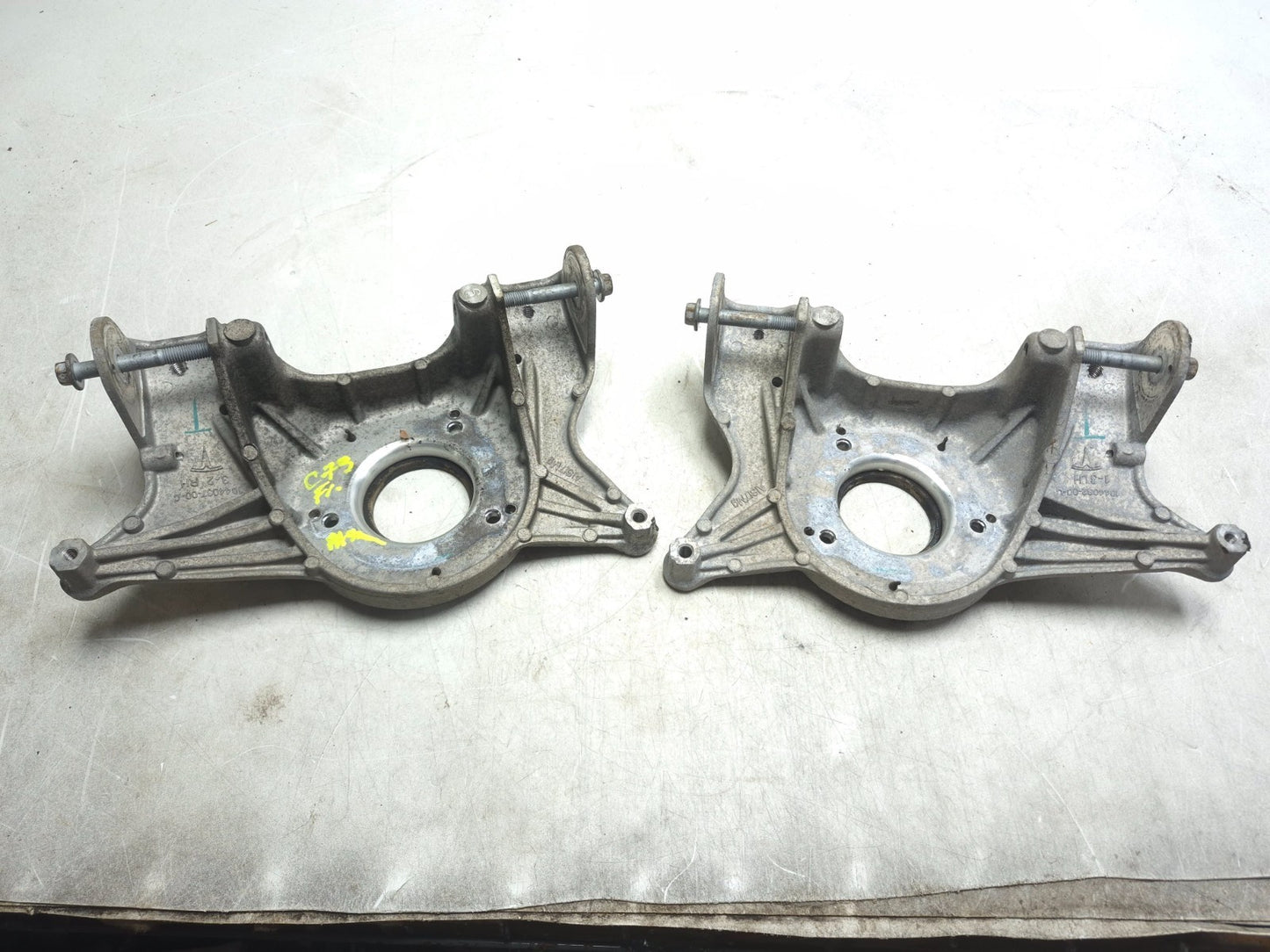 2019 Tesla Model 3 Front Upper Strut Mount Right & Left Pair OEM