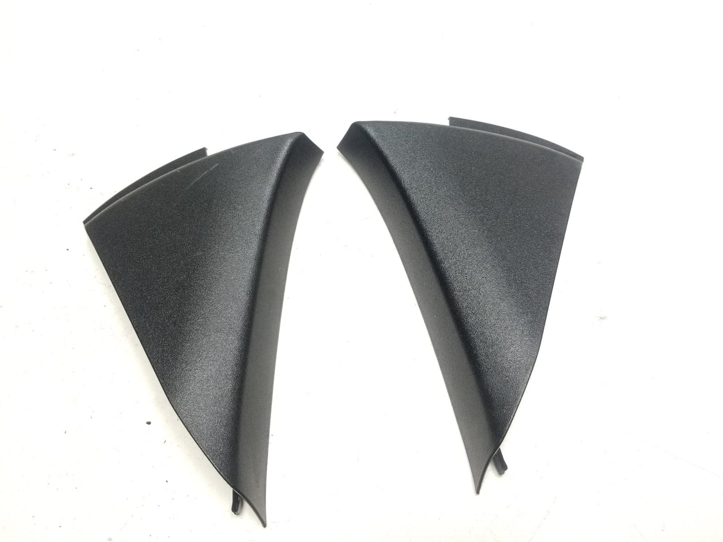 11-17 Lexus CT200h Rear Door Corner Trim Left & Right Pair Oem✅