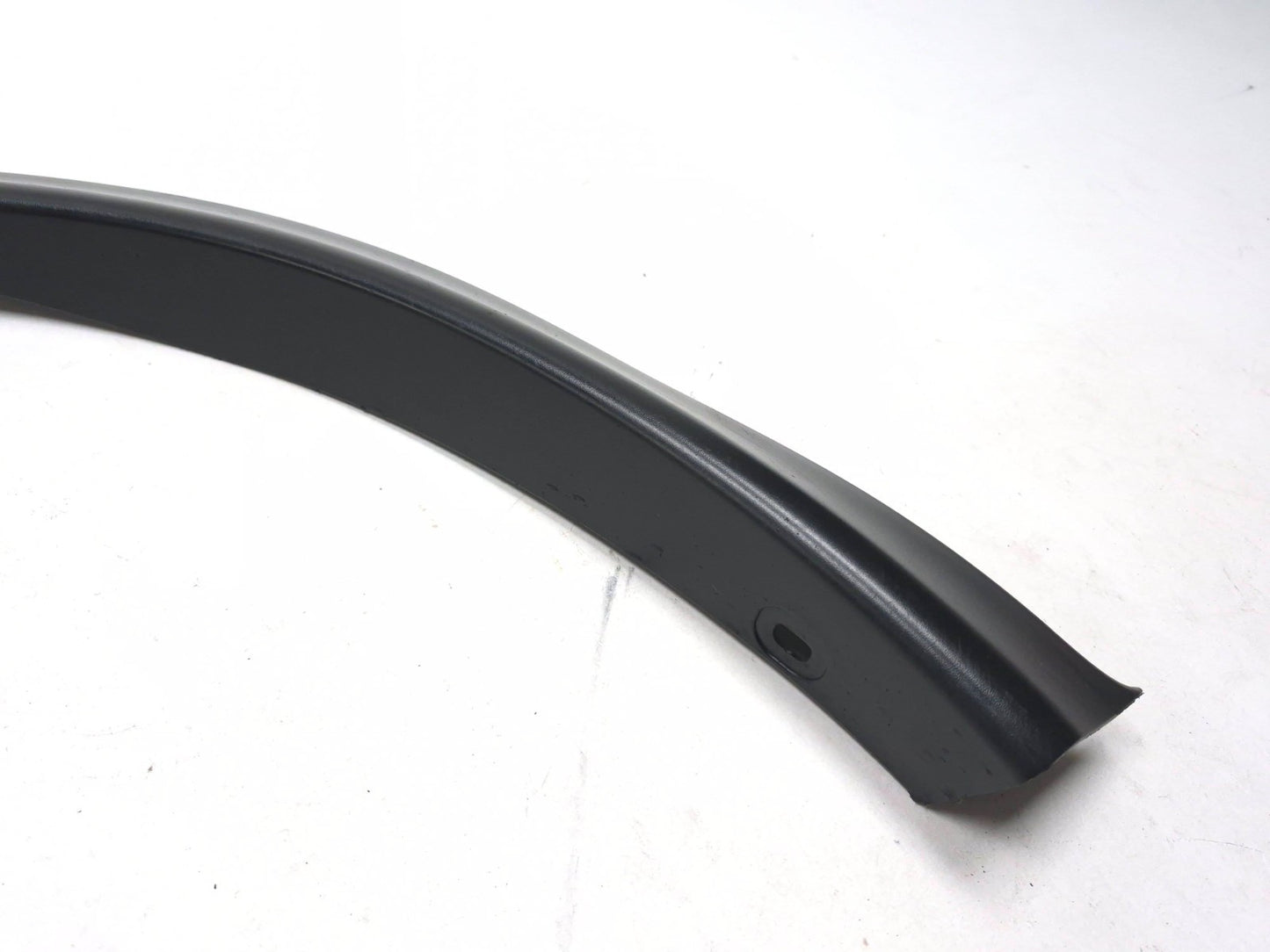 2015 Nissan Juke Rear Fender Wheel Arch Molding Trim Pair OEM