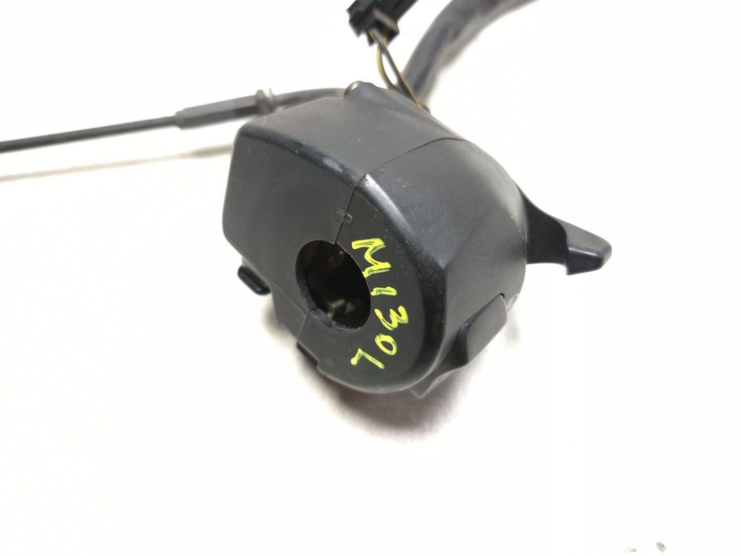 2006 Suzuki Gs 500fk Left Handlebar Switch OEM
