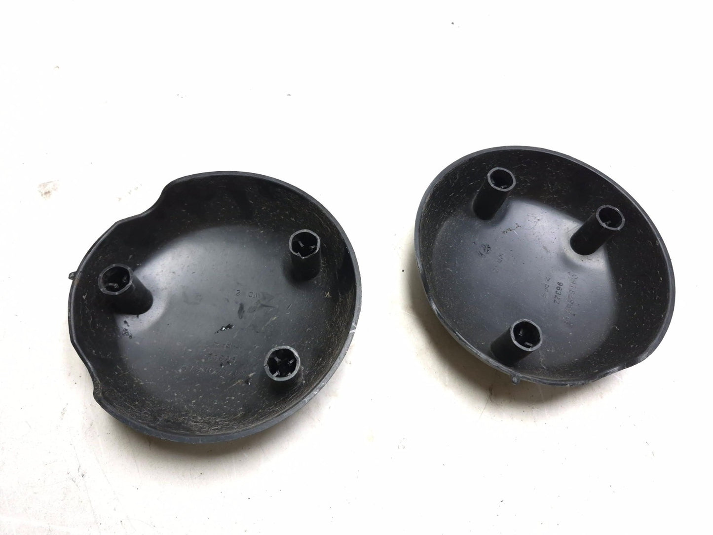 2020 Dodge Challenger 5.7l Strut Tower Cover Cap Front Left & Right Pair OEM