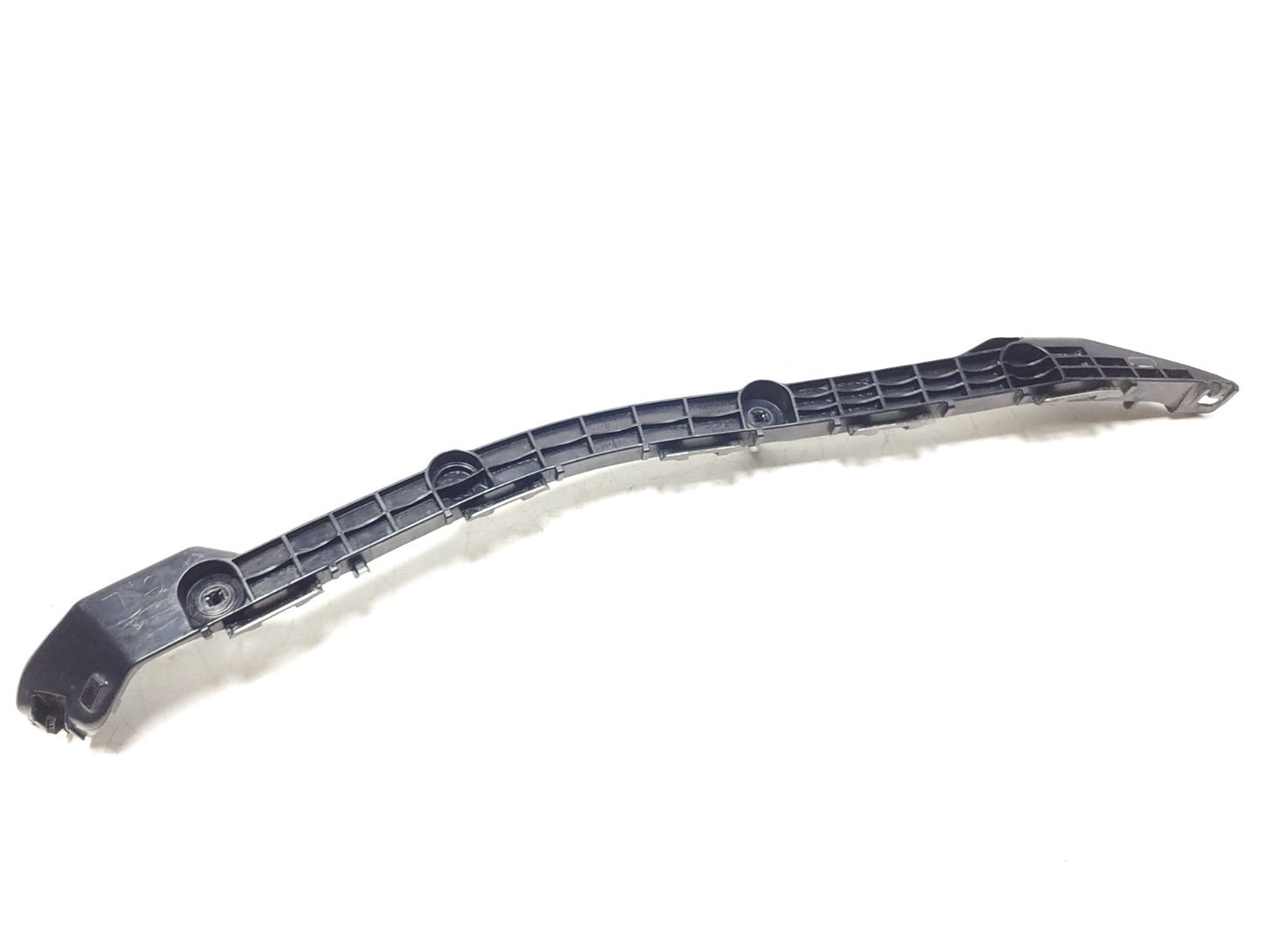 2018 Toyota Corolla Rear Bumper Side Support Retainer Pair OEM