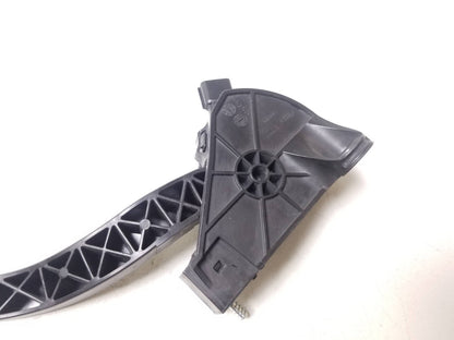 17 Jaguar Xe Accelerator Gas Throttle Pedal Sensor Assembly OEM