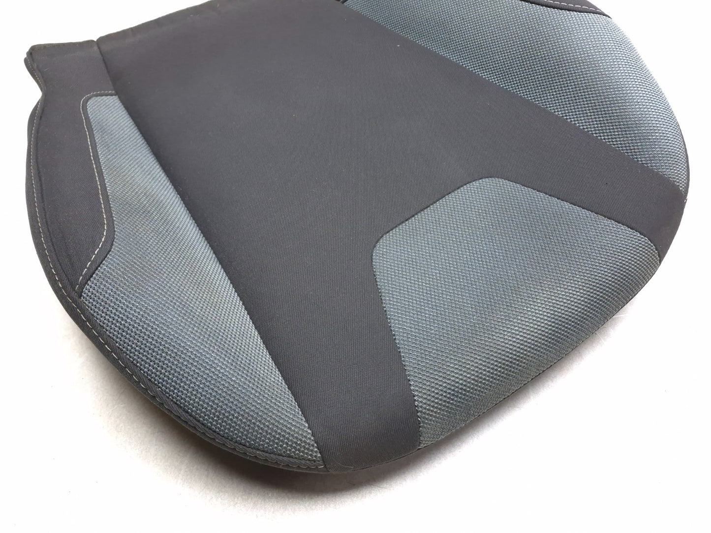 2014 Ford Focus Front Passenger Seat Bottom Lower Cushion OEM