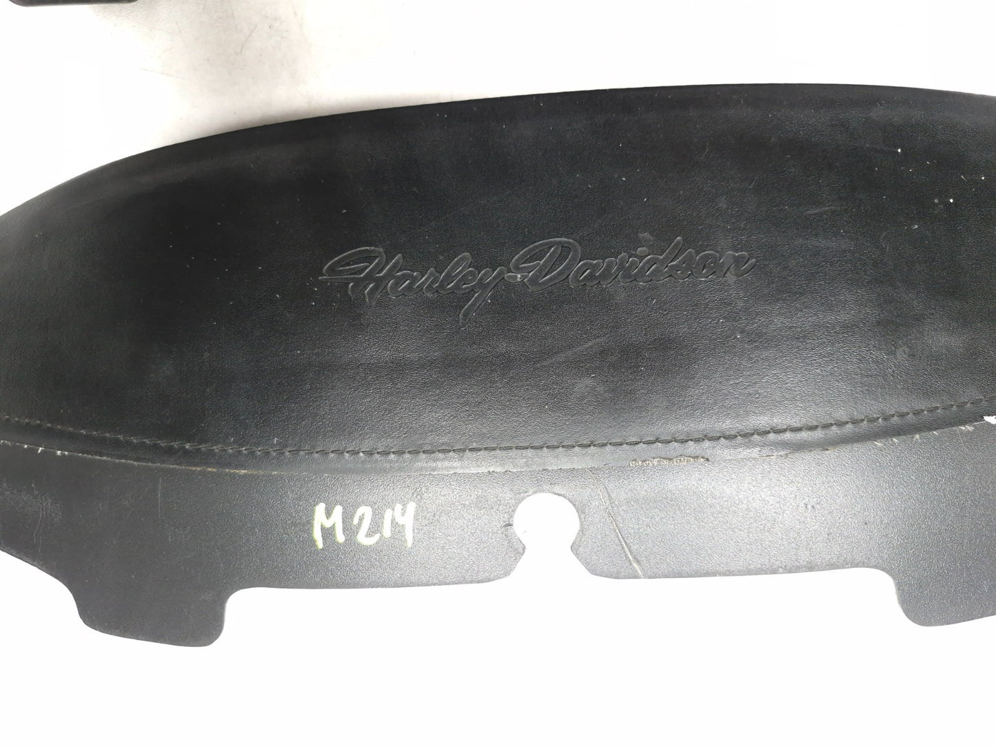 2004 Harley Davidson Touring Electra Glide Windshield & Storage Bag Pair OEM
