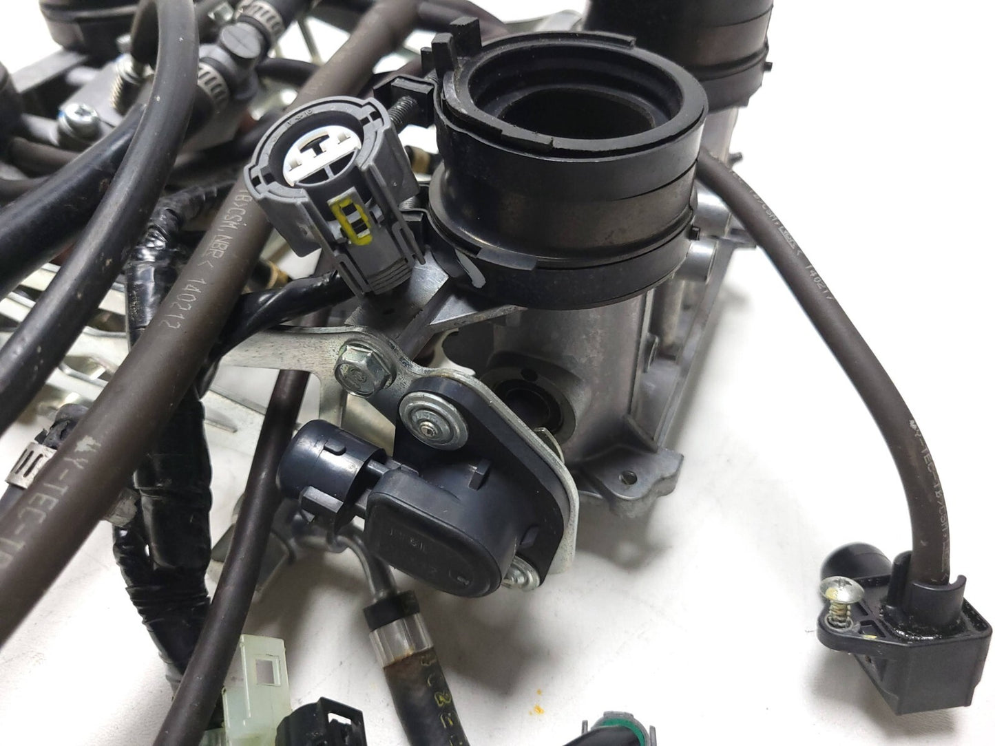 2014 2015 Honda Interceptor Vfr800 Throttle Body OEM