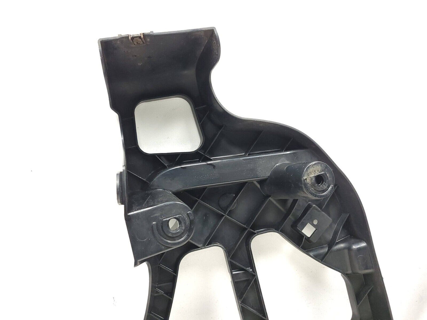 2009 - 2013 BMW X5 E70 Rear Bumper Mount Bracket Left & Right 2pcs OEM