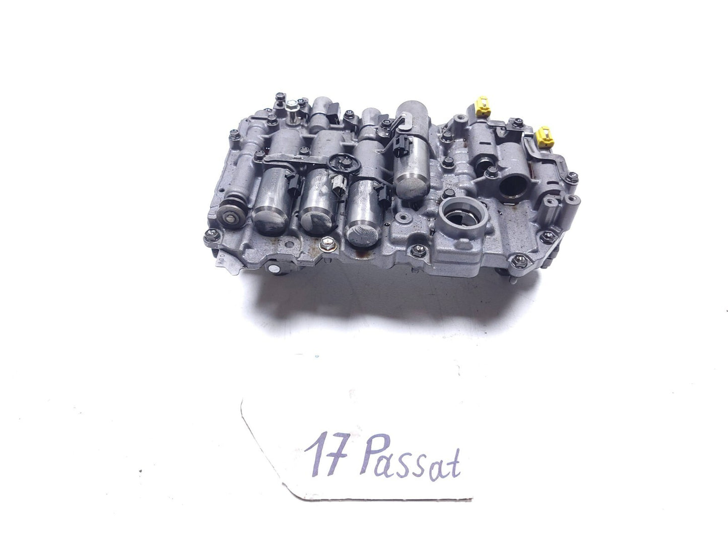 17 18 Volkswagen Passat Transmission Valve Body 1.8t OEM