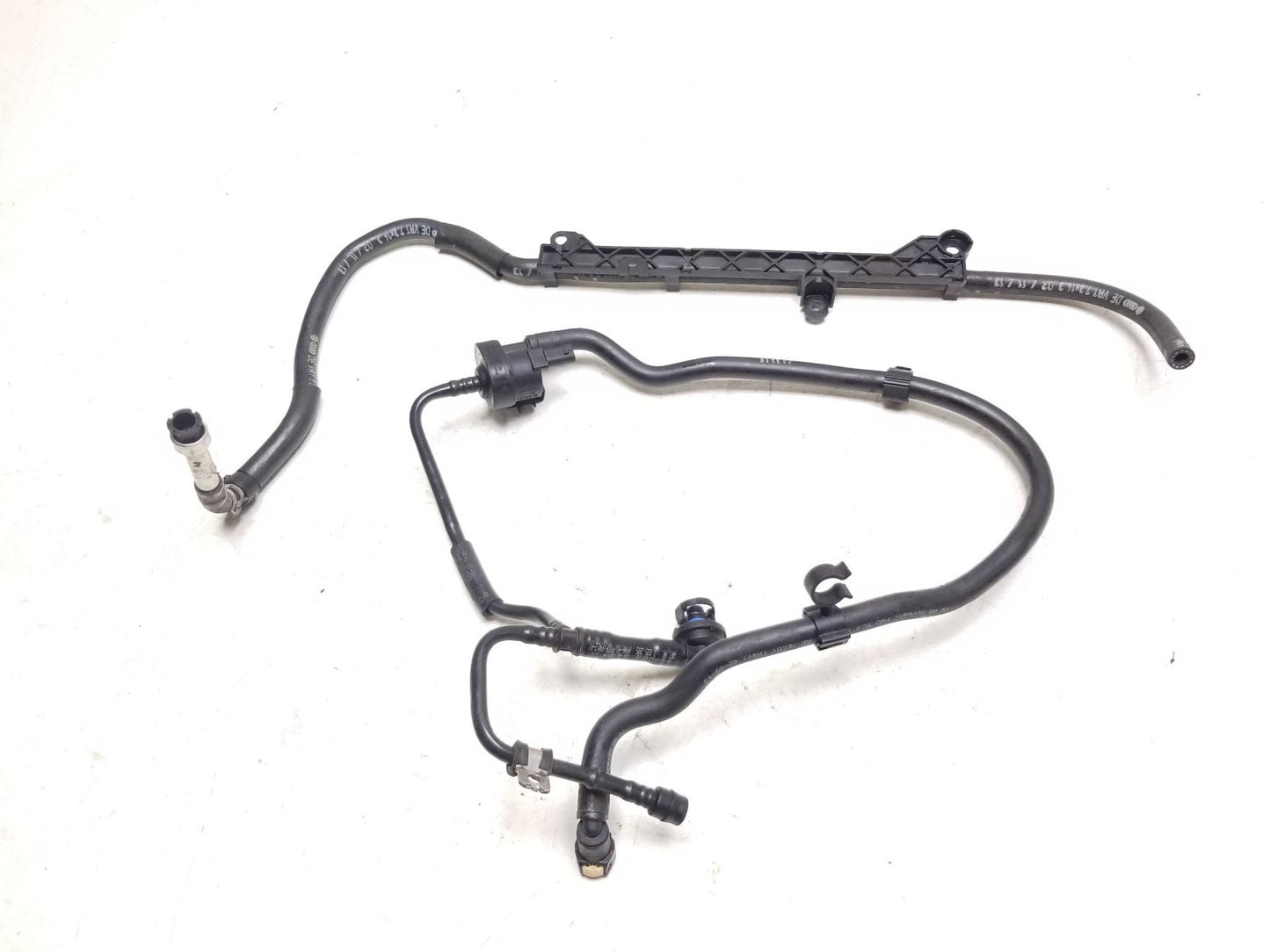 2010 - 2014 VW Golf GTI Vapor Canister Purge Valve W/ Pipe OEM