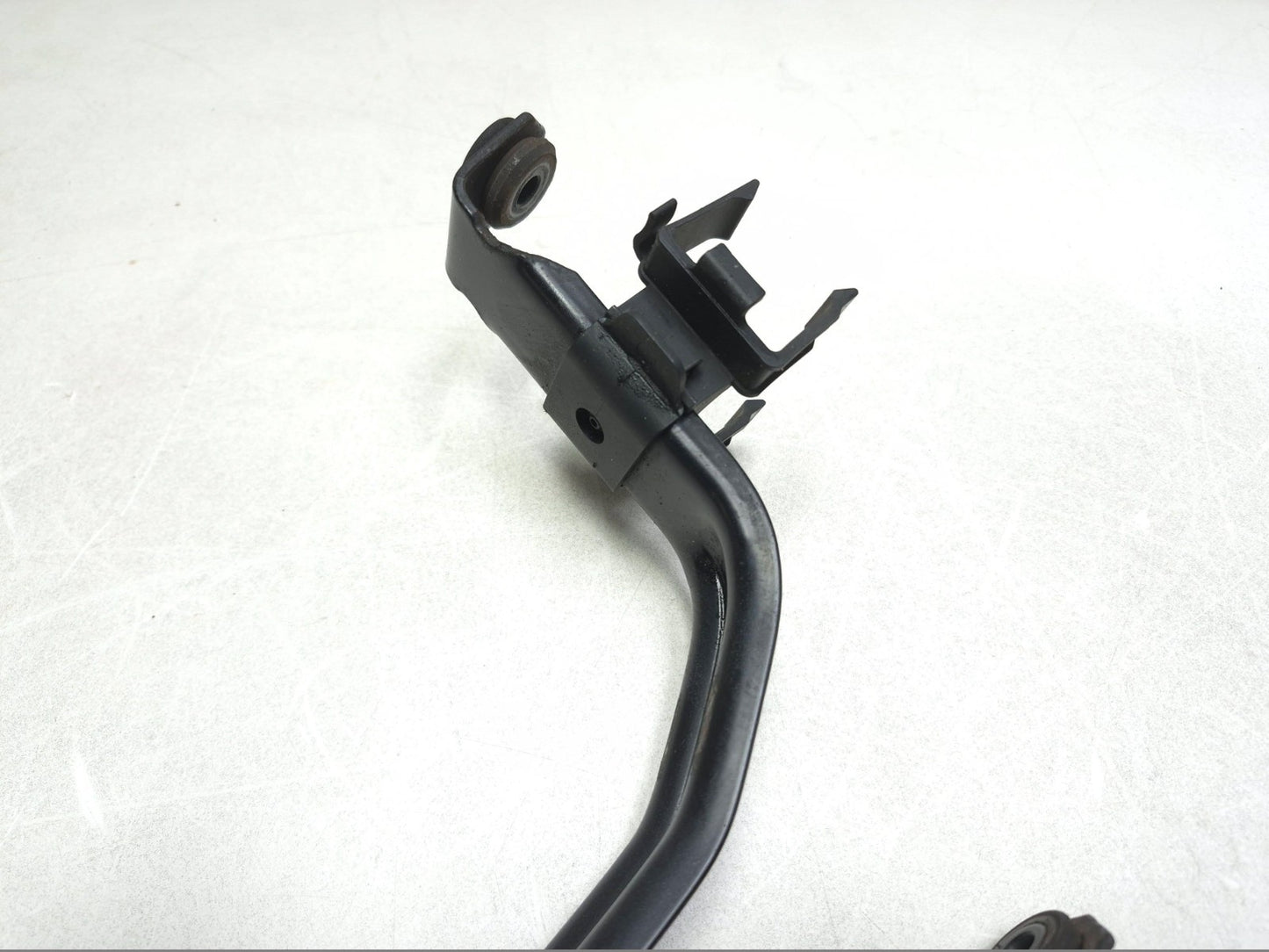 2013 BMW 328i F30 Fuel Tank Tension Strap Left & Right Pair OEM