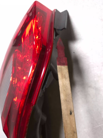 2010 Nissan Maxima Sv Rear Tail Light 2pcs OEM