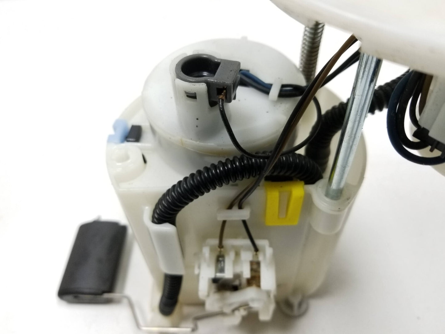 2018 Kia Forte Fuel Pump OEM 49k Miles