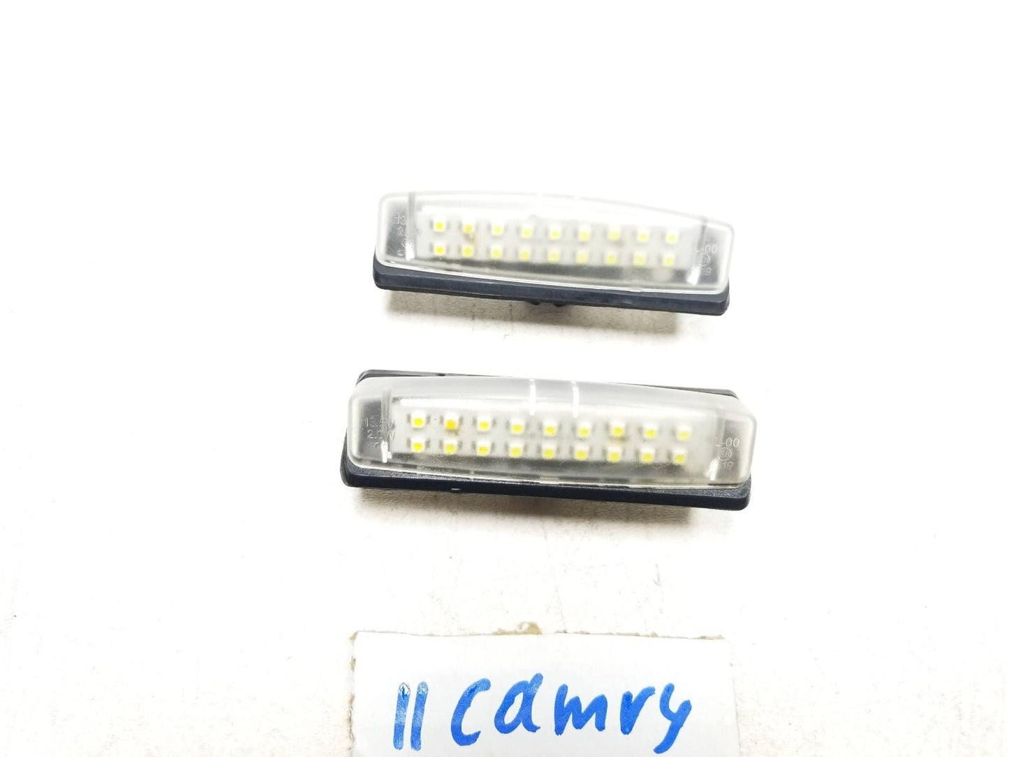 2007 - 2011 Toyota Camry Trunk Lid License Plate Lamp Light Right & Left  OEM