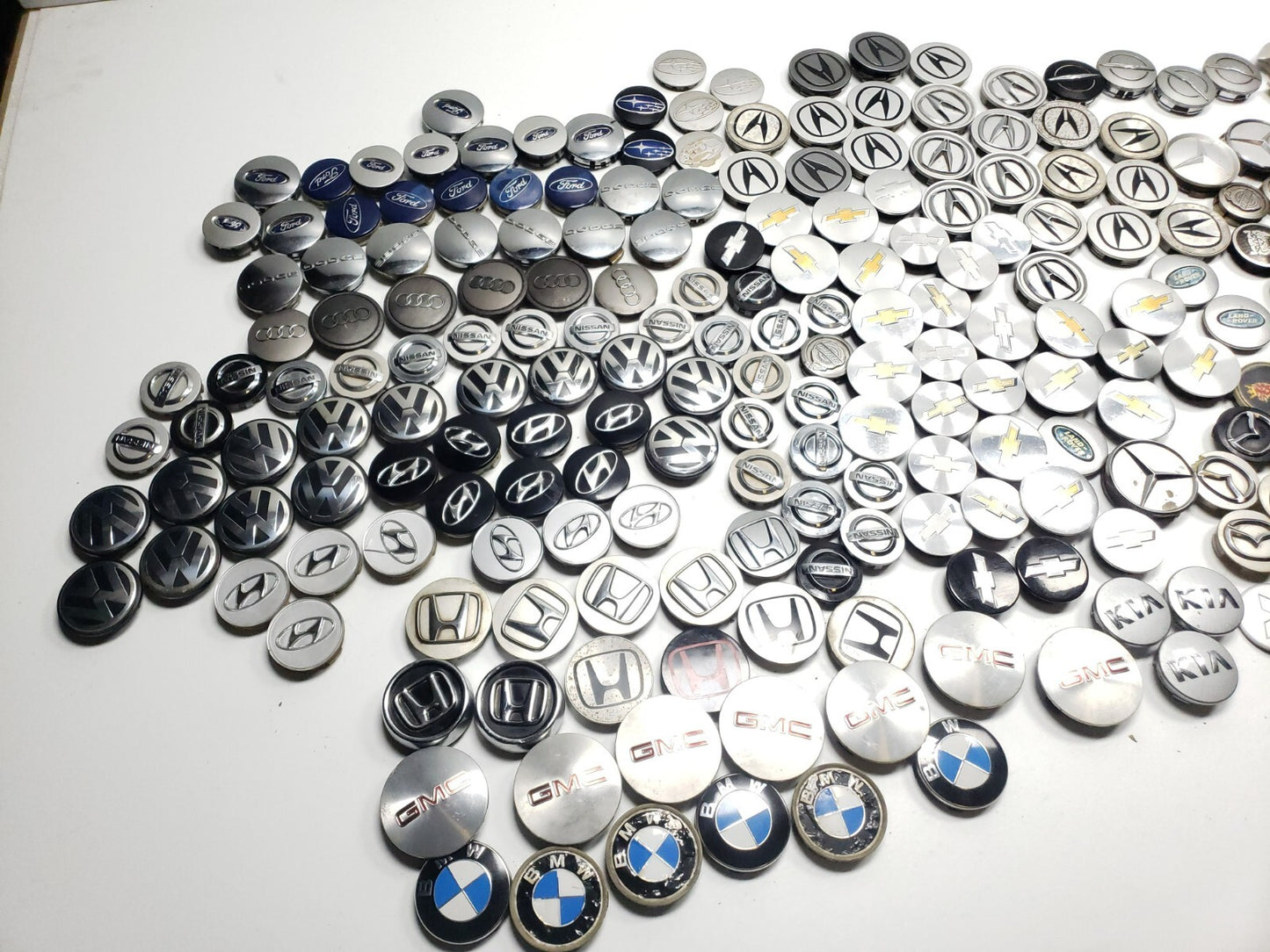 Wheel Center Hub Cap 246pcs