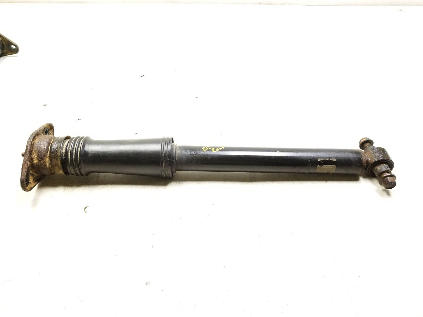 2011 - 2013 Kia Sportage AWD Rear Shock Strut Absorber Left & Right OEM