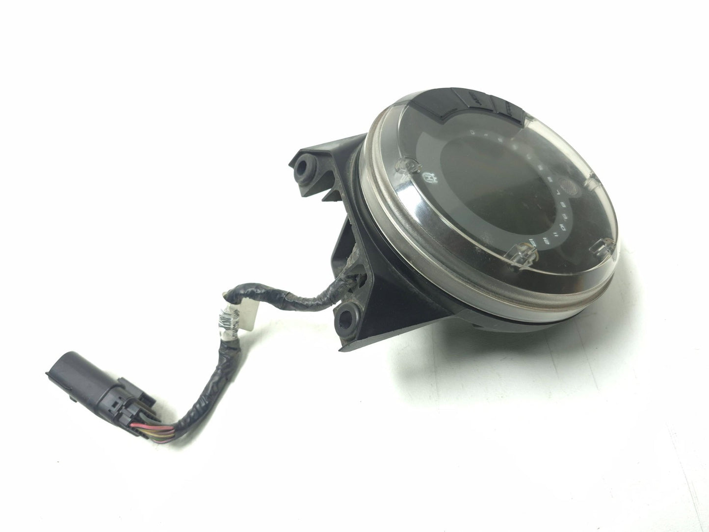 2018 Husqvarna Svartpilen 401 Speedometer Gauge Meter OEM