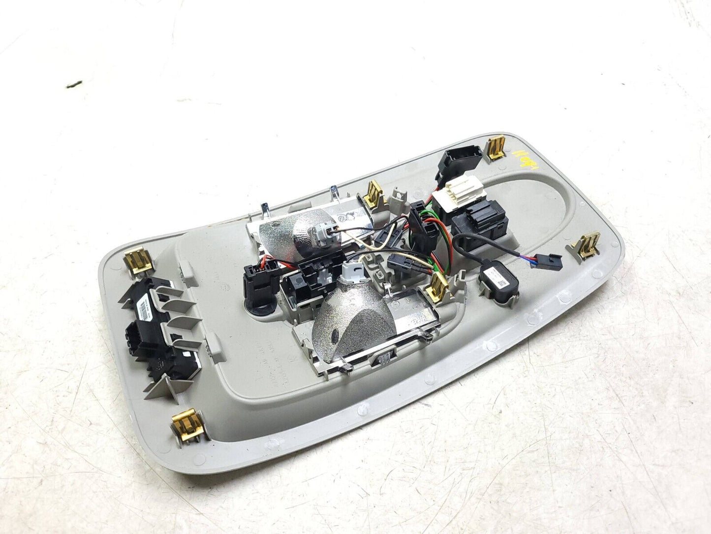 10-15 Chevrolet Equinox Front Overhead Dome Light Lamp 20846676 OEM