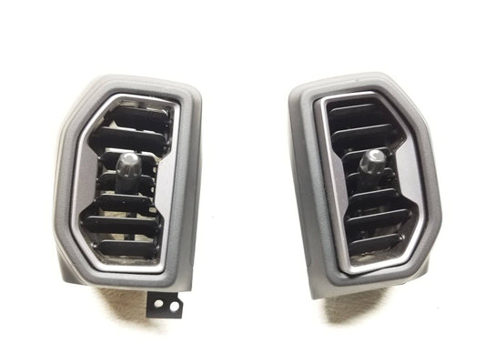 2021 Ford Bronco Sport Dash Ac Heater Air Vent Left & Right OEM