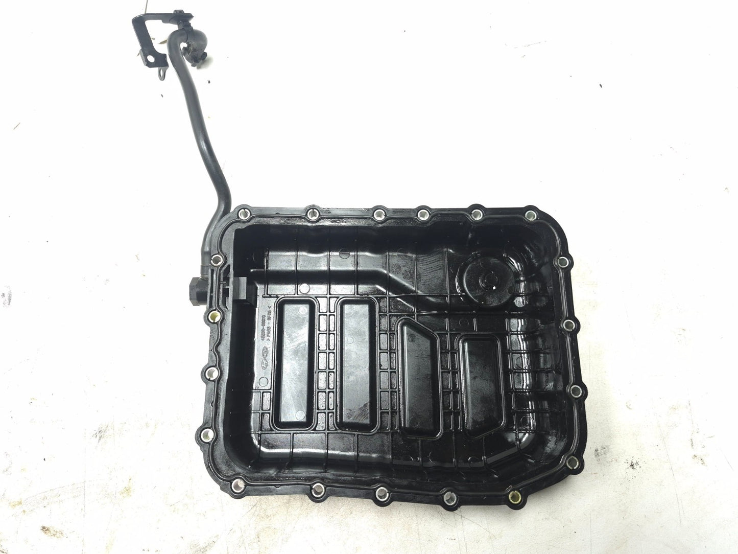 2012 Hyundai Sonata Automatic Transmission Valve Body Cover OEM