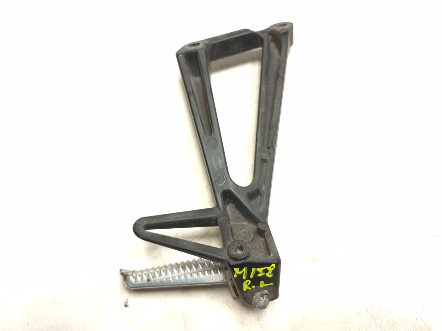 2024 Yamaha R3 Yzfr3 Rear Left Foot Peg & Mount  Bracket OEM