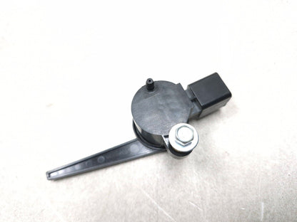 2018 Chrysler 300 Limited AWD Brake Light Pedal Sensor OEM