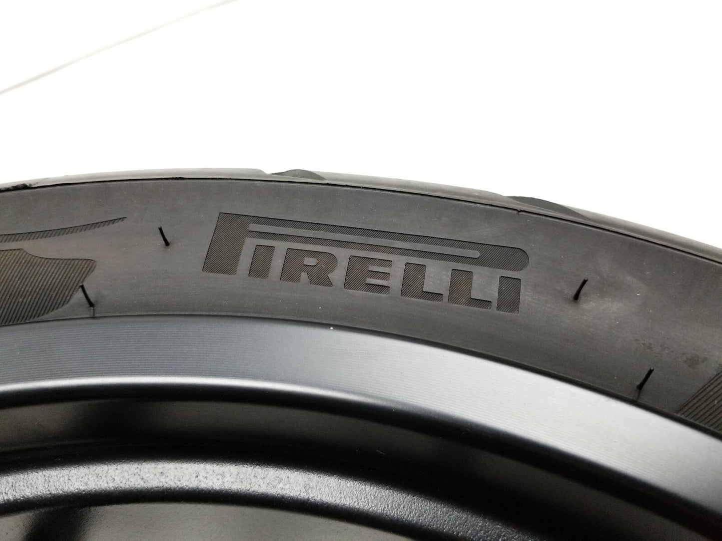 20 - 24 Benelli 302s Rear Wheel Rim & Tire 160/60 R17 Straight OEM 1609 Miles