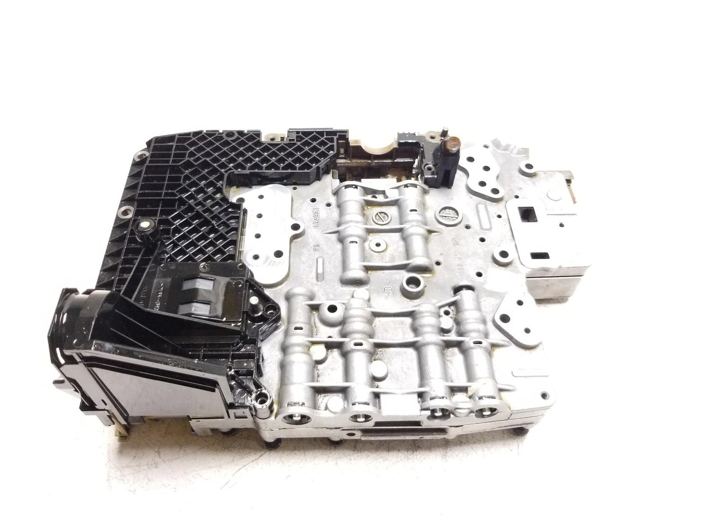 2005 BMW E65 745i Automatic Transmission Valve Body OEM