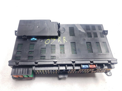 2007 Range Rover Front Interior Fuse Box Under Dashboard OEM