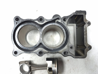 2023 Kawasaki Ninja 400 Ex400 Engine Cylinder & Connecting Rod W/ Piston Set OEM