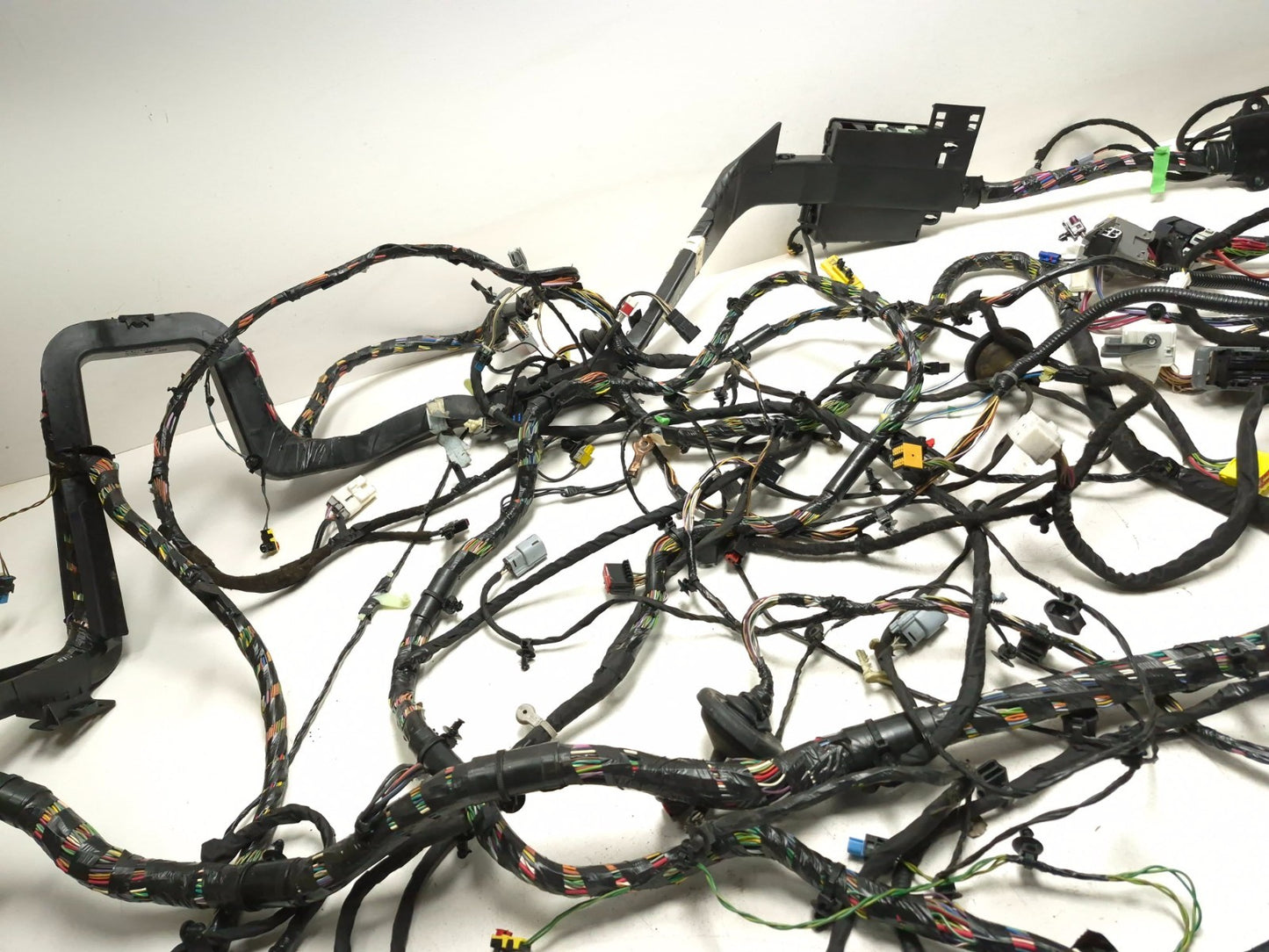 2020 Dodge Challenger 5.7l Center Console Wire Harness OEM