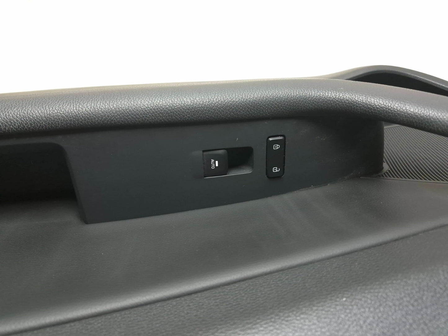 2018 Hyundai Sonata Front Door Panel Trim Left & Right OEM
