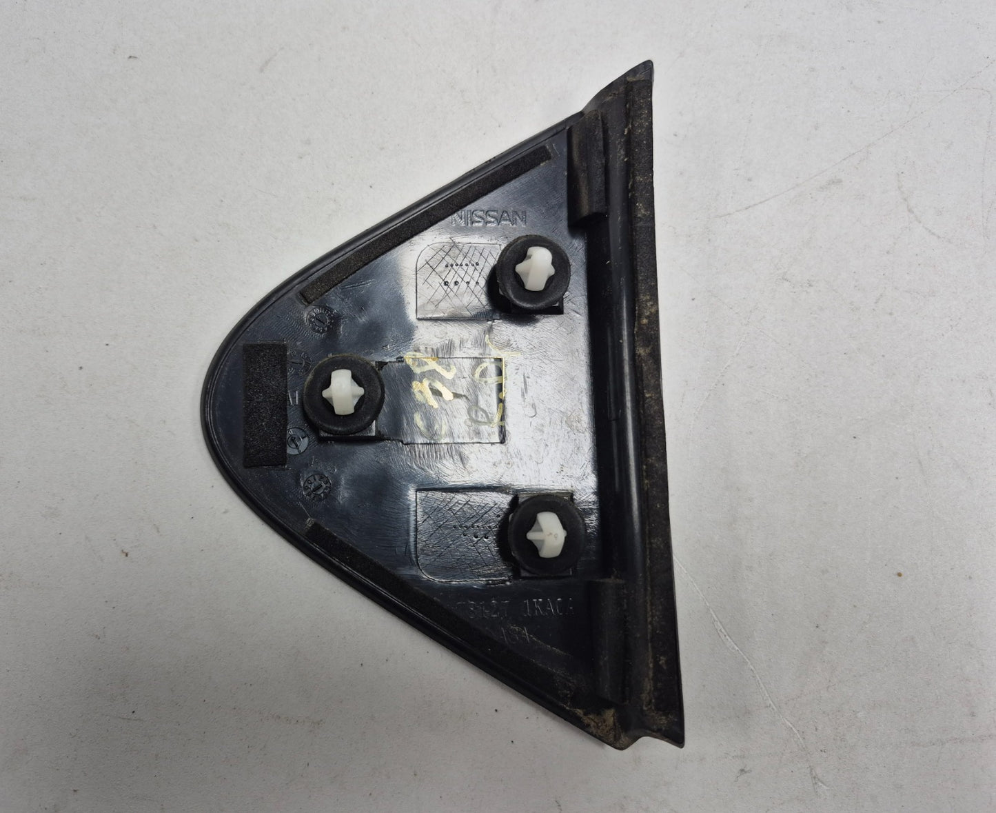 2015 Nissan Juke Rear Quarter Corner Cover Trim Left & Right OEM