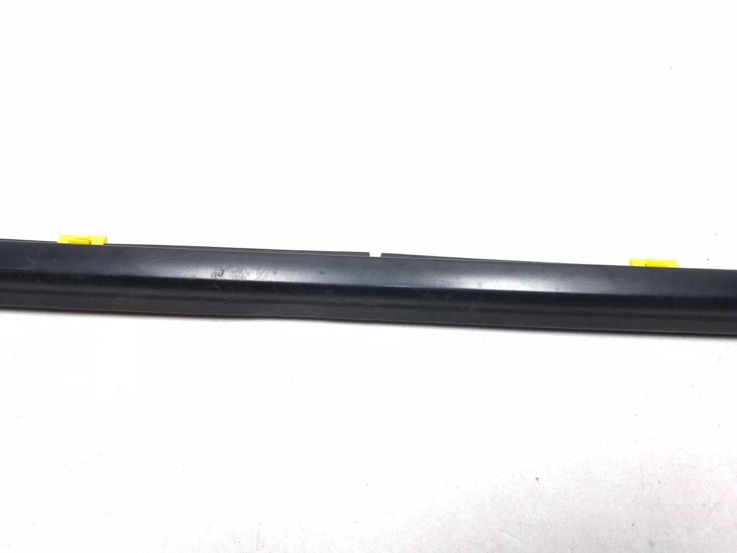 2013 Hyundai Genesis Coupe Door Glass Belt Seal Molding OEM