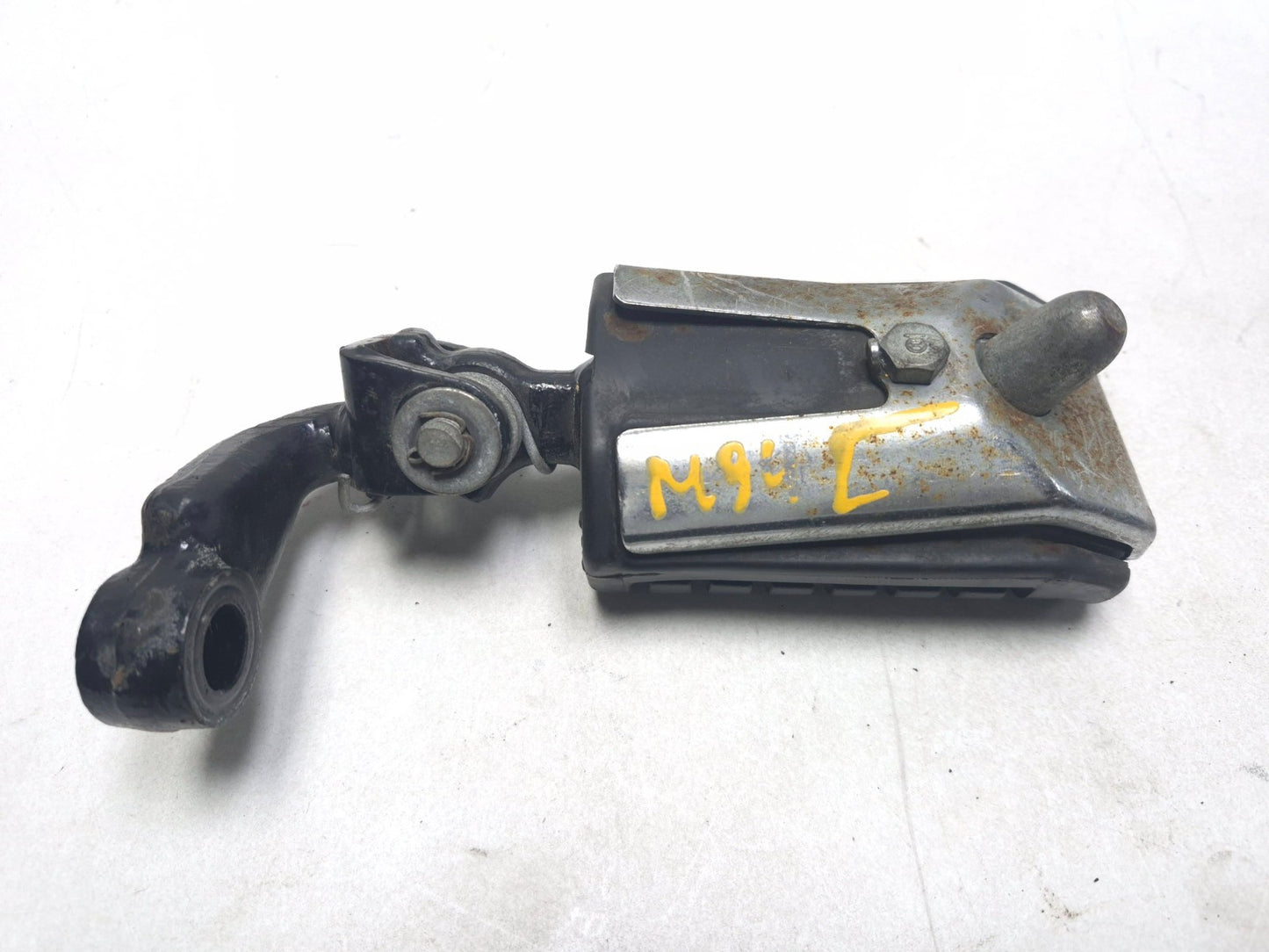 1987 Honda Goldwing 1200i Front & Rear Footrest Peg Assy 4 Pcs  OEM