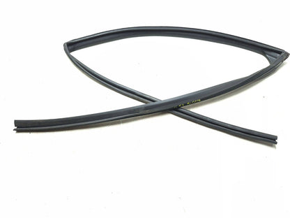2010 Lexus Hs250h Rear Door Weatherstrip Seal Right Passenger Side Set OEM