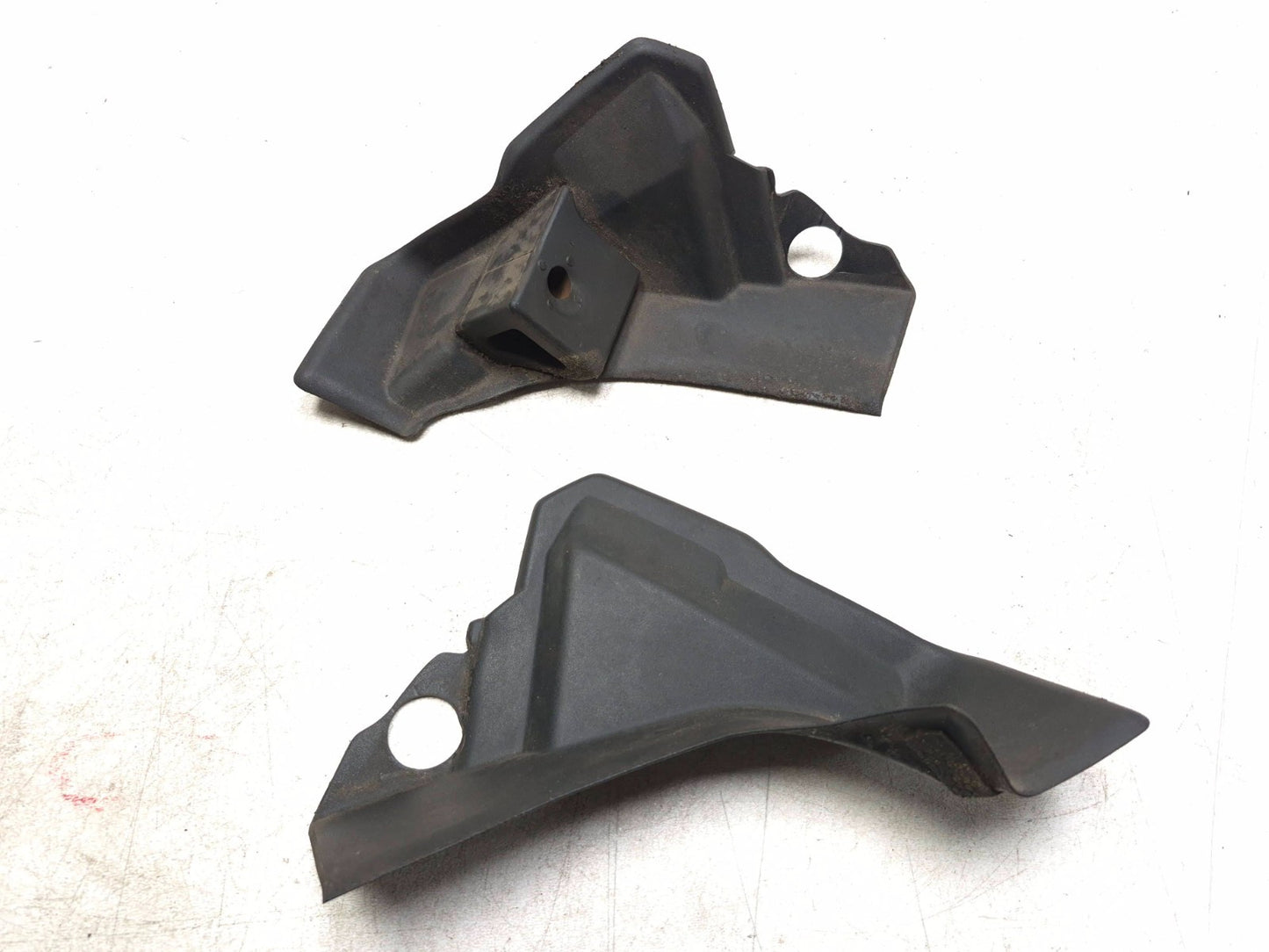 2019 Ford Ecosport Rear Upper Tailgate Panel Gutter Trim OEM