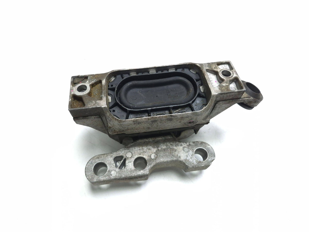 2018 Chevrolet Impala Front Engine Mount OEM