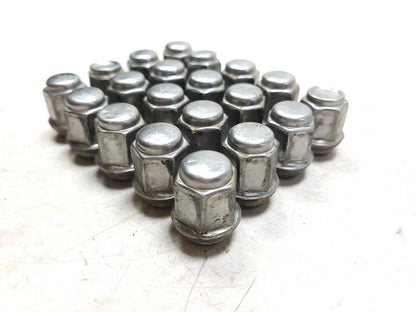 2007-2011 Dodge Caliber Wheel Lug Nut 20pcs OEM