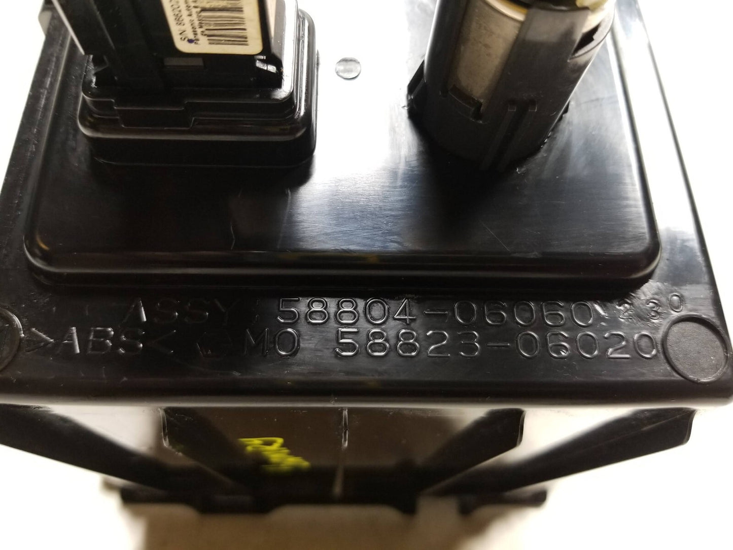 2007 - 2011 Toyota Camry Center Console Storage Compartment Cubby OEM