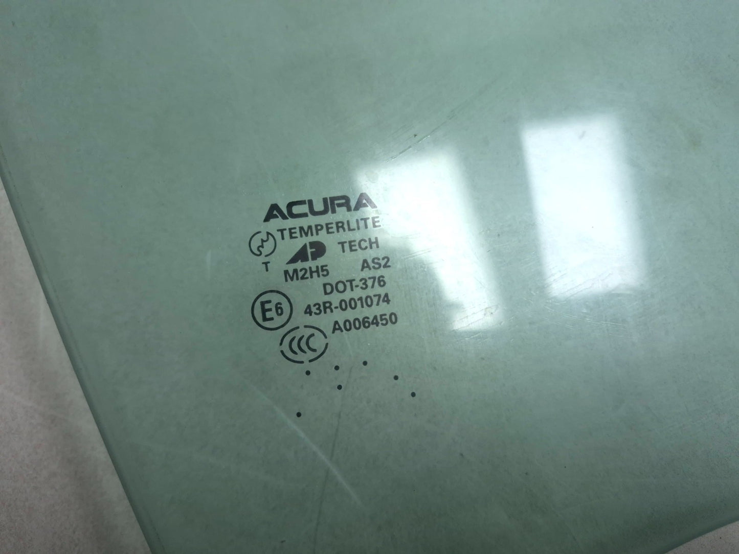 2008 Acura Tl Type-s Front Right Passenger Door Window Glass OEM