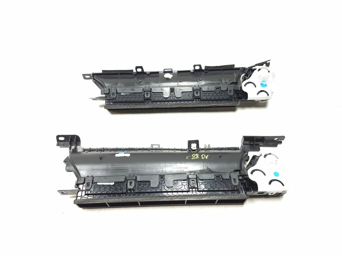 2018 Tesla Model 3 Dashboard Air Vent Duct Left & Right 1083320-00-f OEM