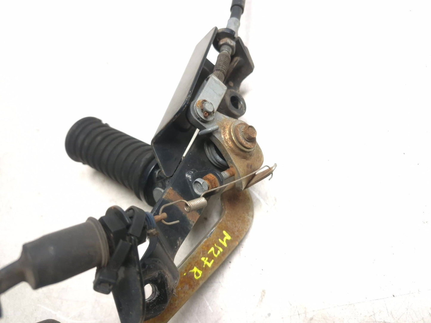 2005 Kawasaki Bn125 Eliminator Front Right Footrest W/ Brake Pedal Assy OEM