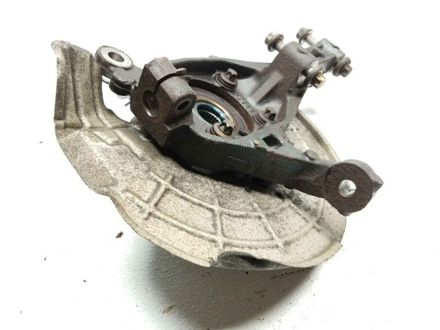 2015 Jeep Renegade Wheel Spindle Knuckle Front Passenger Side Right OEM