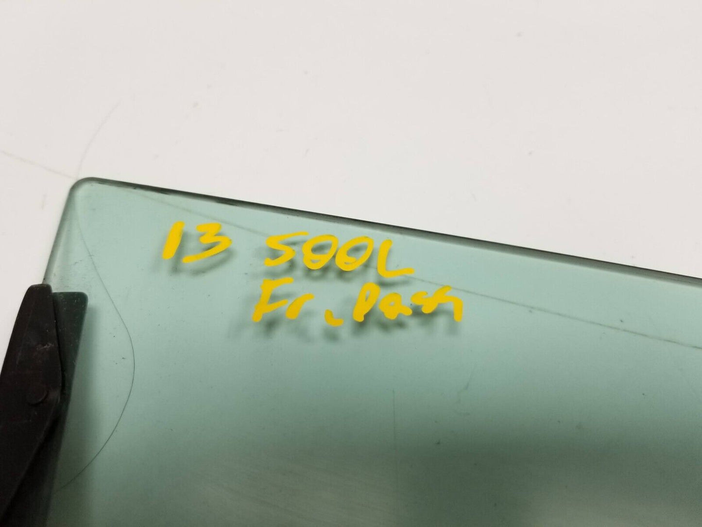 14-17 Fiat 500l Door Window Glass Front Passenger Right Side OEM