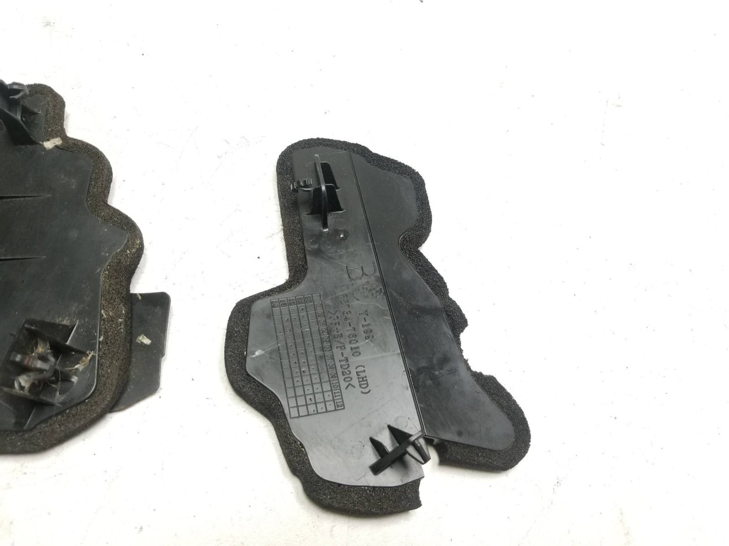 11-17 Lexus CT200h Cowl Plate Water Guard Oem✅