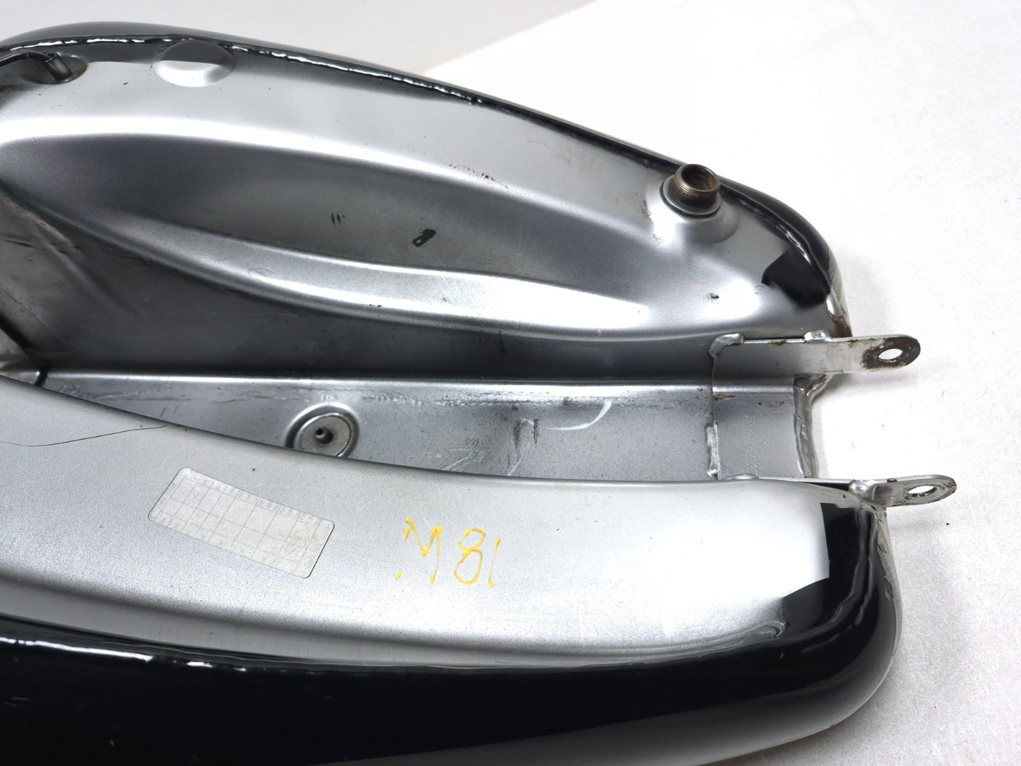 2003 Harley-davidson Fxdl Anniversary Dyna Fuel Tank *has Damage* OEM