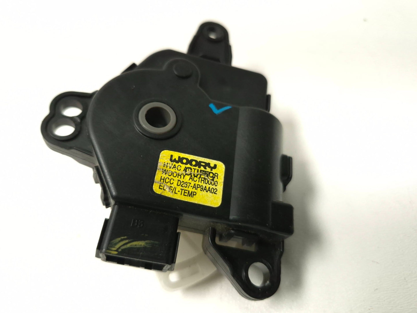 2012 Hyundai Sonata HVAC Heater Control Flap Motor Actuator  OEM